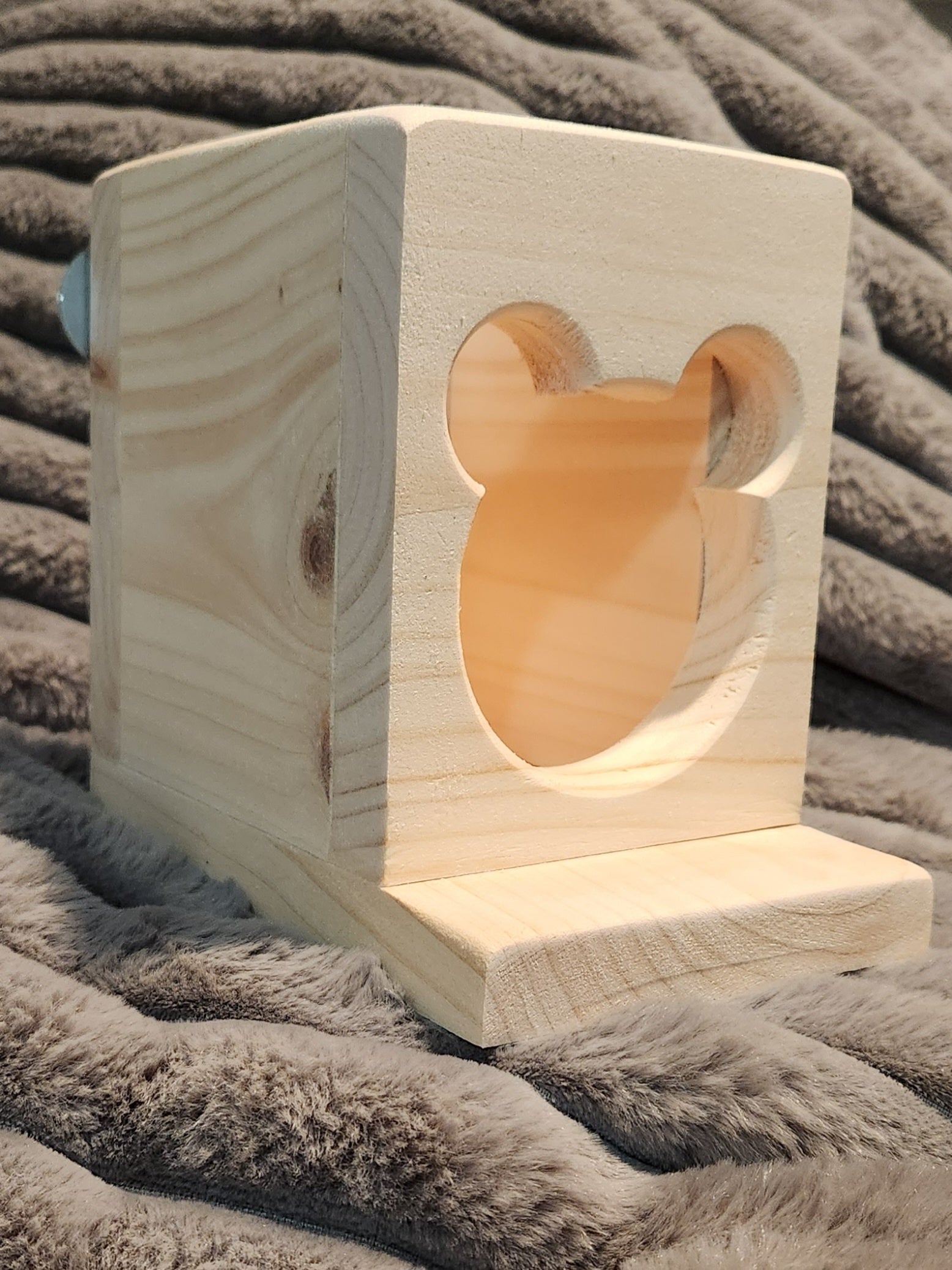 Chinchilla Hanging Hay Feeder Box Extra Slim with Chinchilla Face Feeder Cut Out Hardware Included