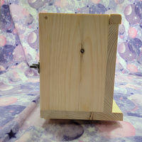 Hay Feeder Box with 3 Front Chinchilla Face Feeder Cut Outs and Hinged Top 10" x 8" x 7.5" with Ledge Tray and Back Mounts for Cage Stability Kiln Dried Pine