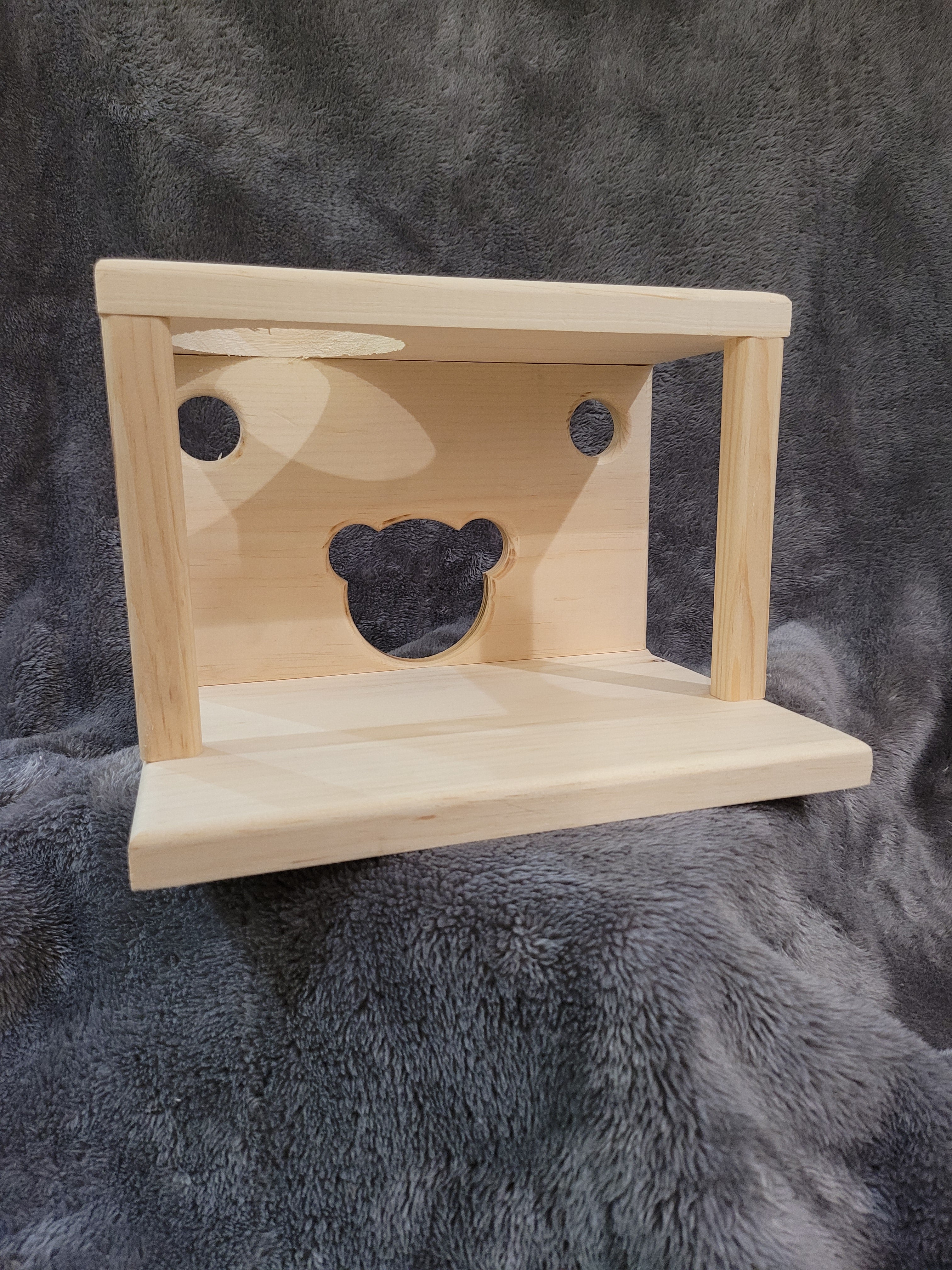 Chinchilla Hanging Dual Ledge