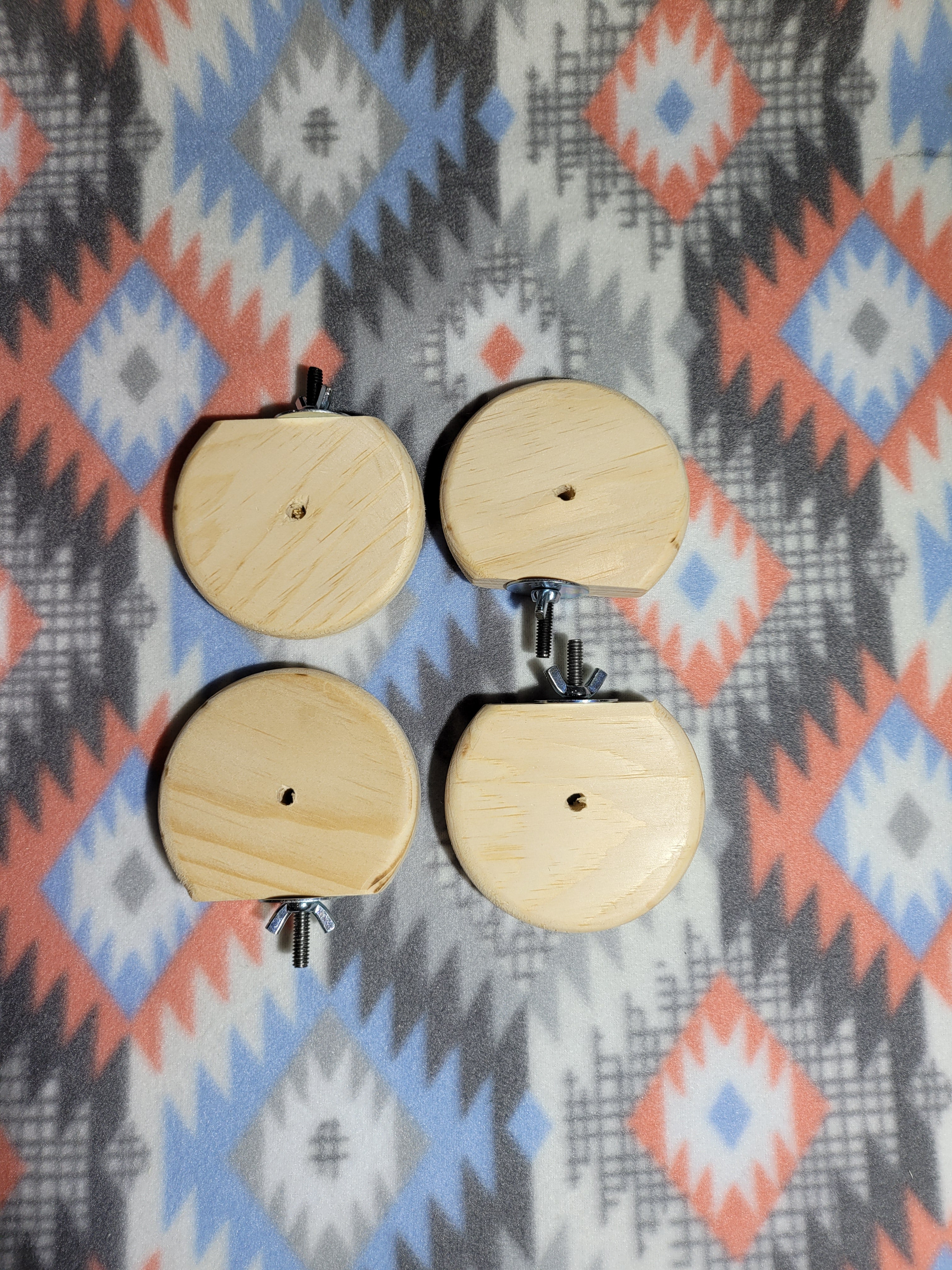 Chinchilla Set of 4 Round Ledges